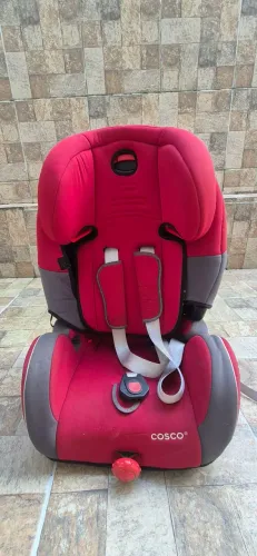 Cadeirinha de carro cosco