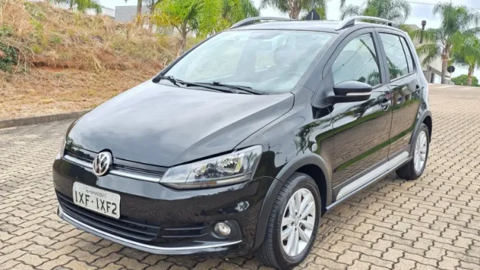 Volkswagen Fox Track 1.0 Flex 12V 5P 2016