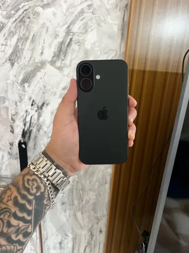 iPhone 16 todo original