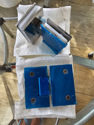 Dobradica inox pra porta de vidro ate 13mm