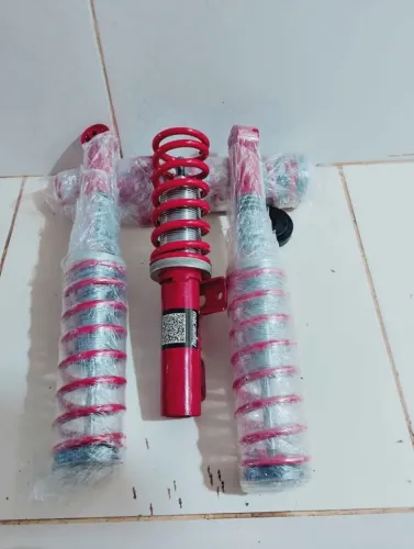 Kit Suspensão a Rosca Slim Macaulay VW Polo Sedan 2003 - NOVO COMPLETO