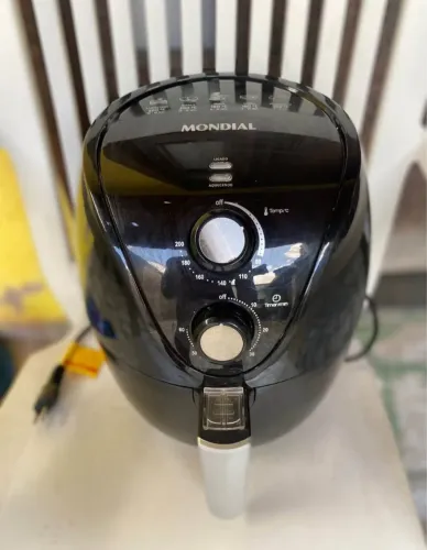 ? Air Fryer Mondial Family