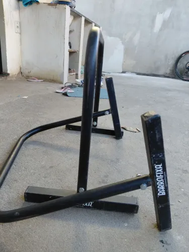 Vendo barras paralelas em ótimo estado de uso.