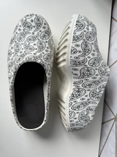 Melissa Free Clog Printed Platform