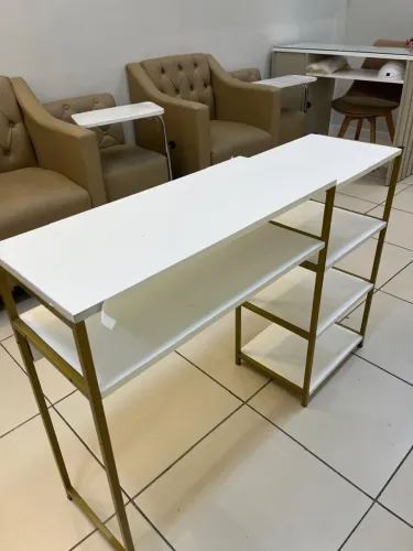 Mesa para porcelanista 