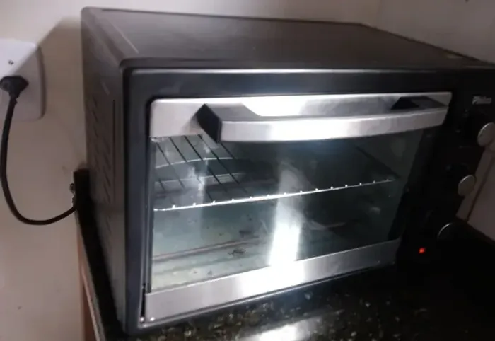 Forno Elétrico 38 litros Philco - Excelente estado