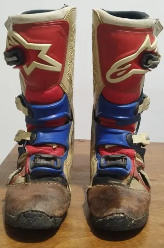 Bota Alpinestars Tech 5 (Bastante usada)