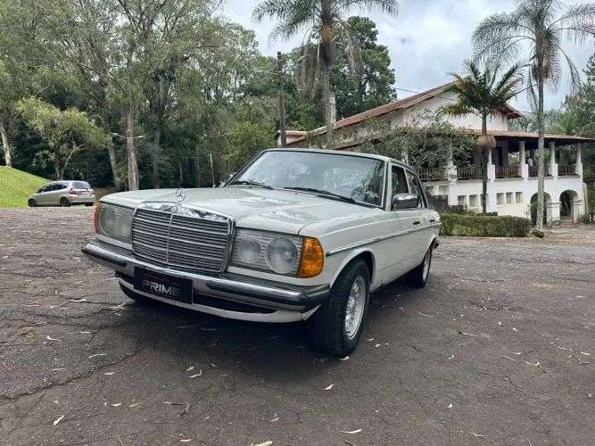 Mercedes-Benz E-280 Classic 2.8 1982