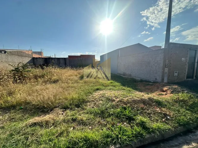 Terreno para Venda em Rio Claro, Assistência