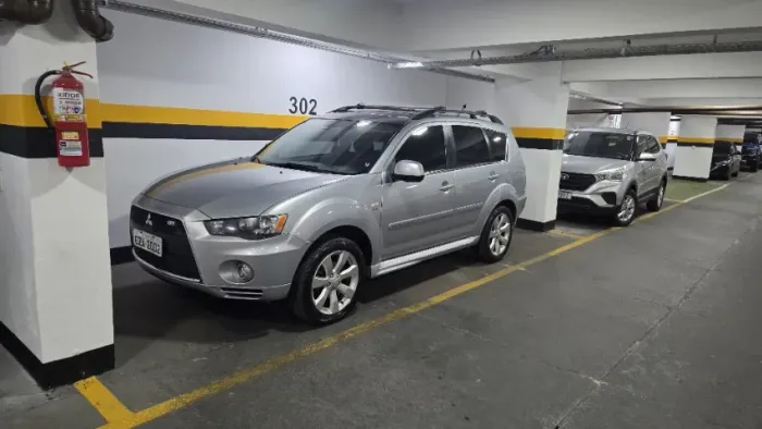 Mitsubishi Outlander 3.0/ GT 3.0 V6 Aut. 2013