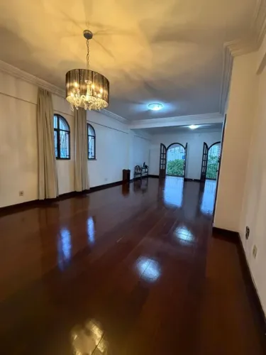 Apartamento Próx.Shopping Pátio Belém Espaçoso e iluminado