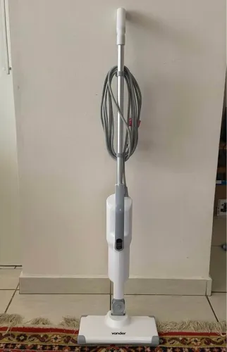 Limpador a vapor, novo. 