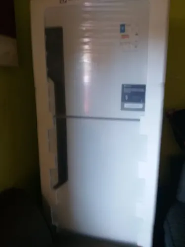 REFRIGERADO ELETROLUX EFICIENT 481.LITROS BRANCO 3500.REAIS NOVO NA CAIXA
