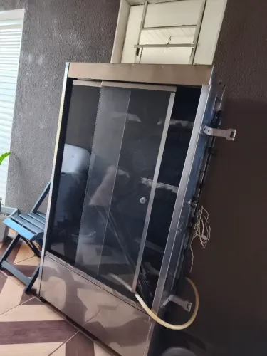 MÁQUINA DE FRANGO DE ESPETO