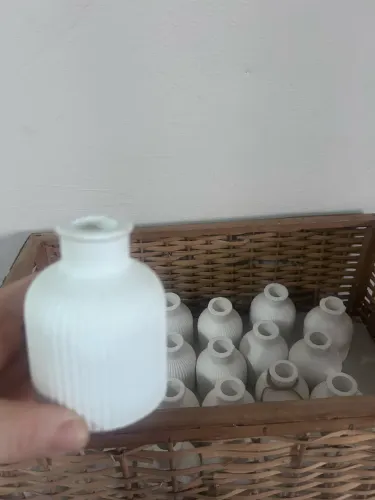 Vasinhos de gesso