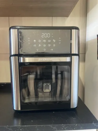 Vendo Fritadeira Air Fryer Forno Oven 12L da Mondial