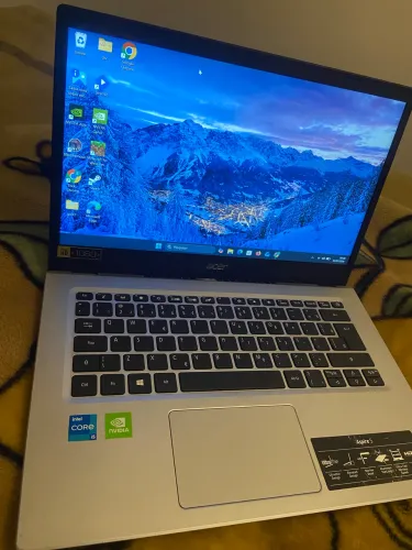 Notebook aspire 5 intel I5 SSD 256gb Placa de vídeo integrada NVIDIA Memória ram de 8 gb