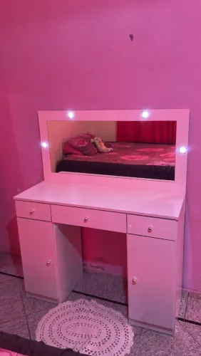 Penteadeira camarim com luz led