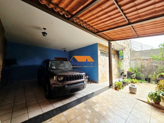 casa de 3 quartos, bairro Nova Cachoeirinha em Belo Horizonte