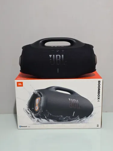 JBL Boombox 4 Preta completa