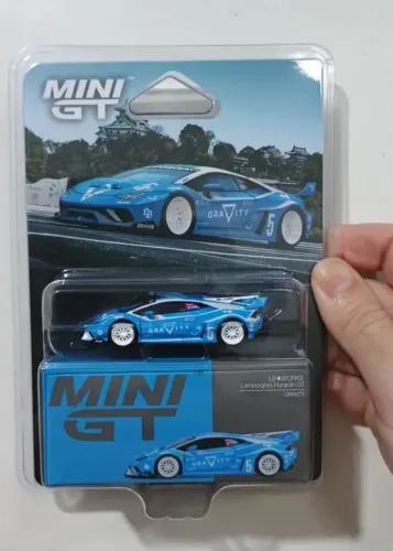 Míni GT Lamborghini lbwk 