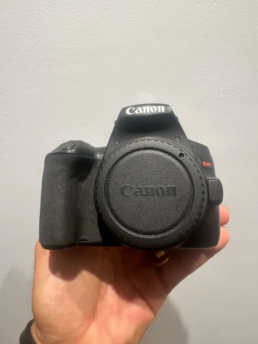 Câmera Canon SL3 4k