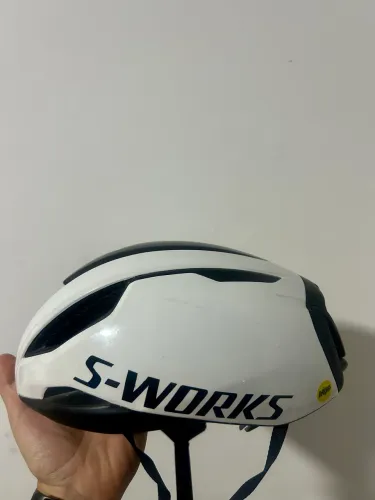 Capacete specialized S-Works