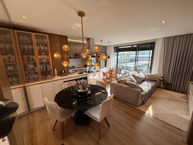 Apartamento 3 Quartos com 3 Suítes e 162m² por R$ 2.300.000,00 - Pedra Branca, Palhoça - S