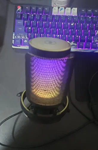 Microfone de mesa gamer 