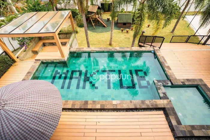 Casa em Condomínio 263m² com 2 Suítes e Piscina Aquecida à Venda em Alpes de Caieiras