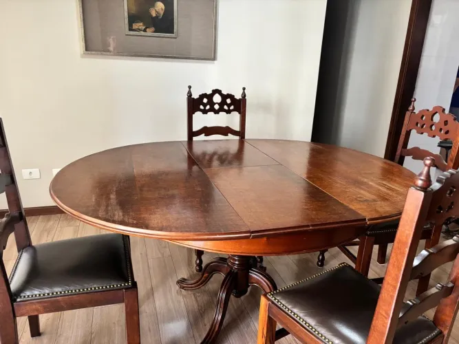Mesa retrátil 