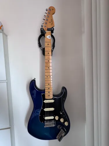 Guitarra fender hss - zerada!