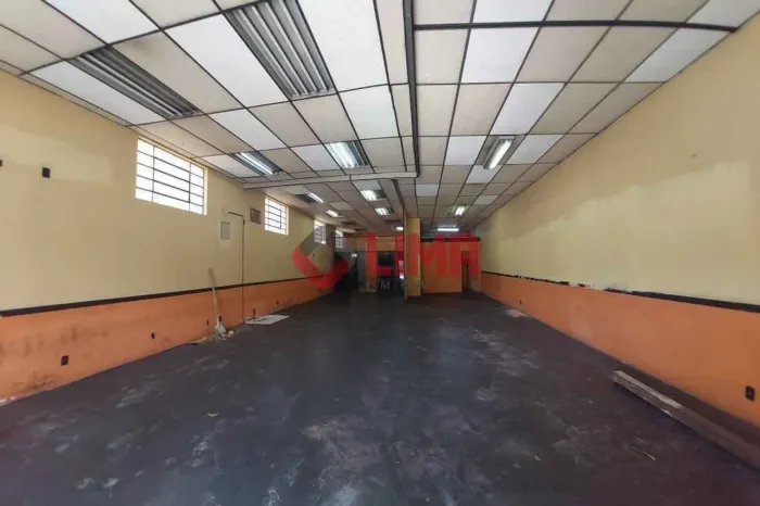Galpão comercial para aluguel com 200 m² em Vila Cardia, Bauru - SP