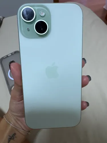 iPhone 15