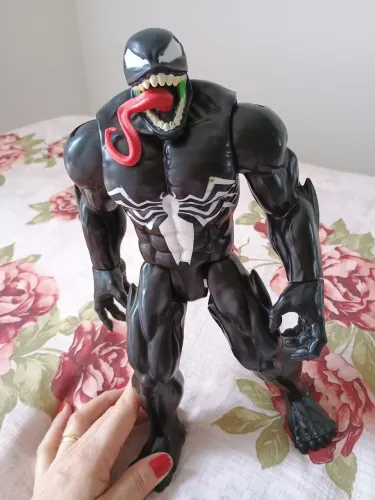 Boneca homem Aranha