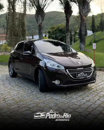 Peugeot 208 Griffe 1.6 Flex 16V 5P Aut. 2014