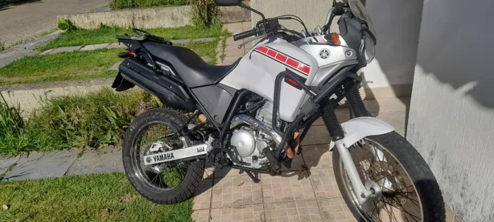 Tenere 250