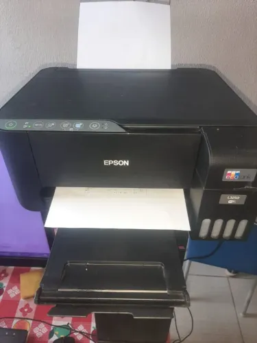 Empregadora tá nova tinta original dela ainda valor mil reais