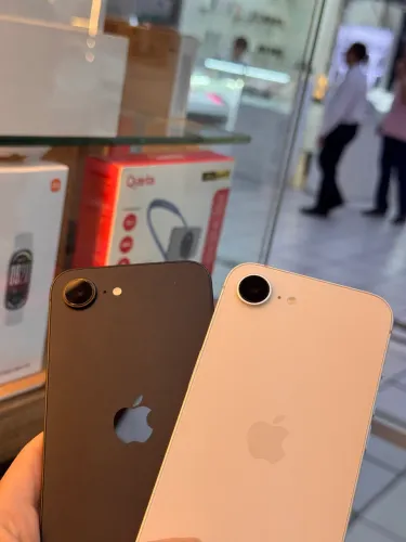 IPHONE 16e 128GB SEMINOVO