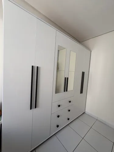 Guarda roupa de casal grande