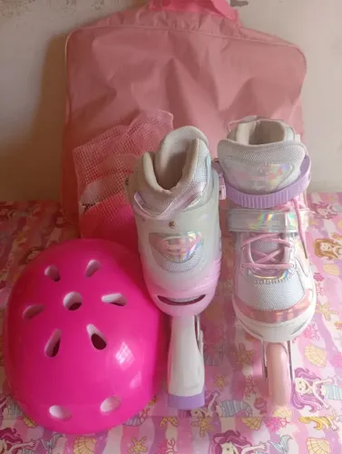 Vende patins feminina foi usado só dois vezes