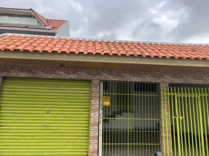 Casa com 4 quartos Alto Boqueirão/Divisa com Bairro Xaxim