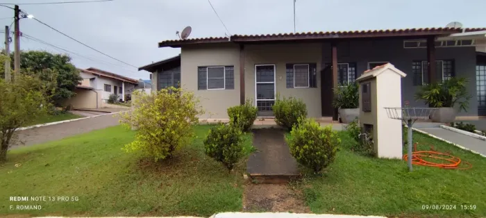 Casa em Condomínio à Venda em Sumaré-SP, Estância Árvore da Vida: 2 Quartos, 1 Suíte, 2 Sa