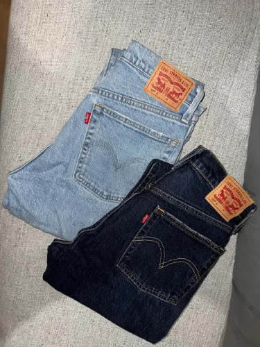 2 calças Jeans Levis original