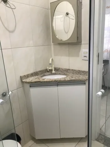 Alugo quitinete