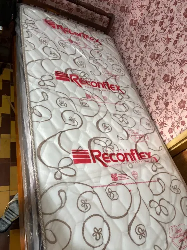 COLCHÃO SOLTEIRO RECONFLEX - NOVO