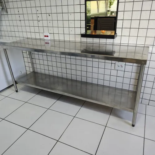 Bancada de inox de 02 metros