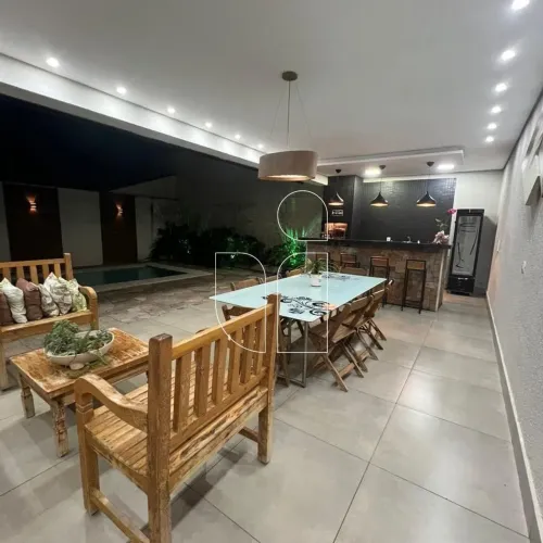Casa no Jardim Morumbi · 2 quartos · Piscina · Marília