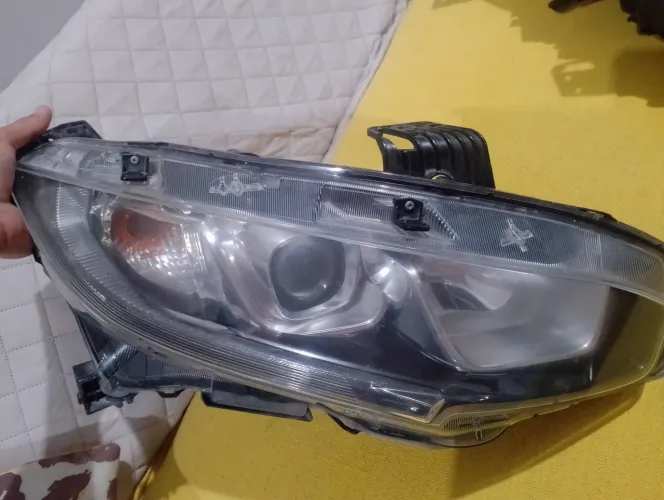 Faróis Civic G10