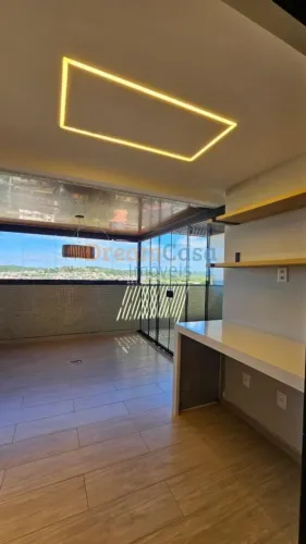 Cobertura Linear com Vista Panorâmica para a Baía do Pontal